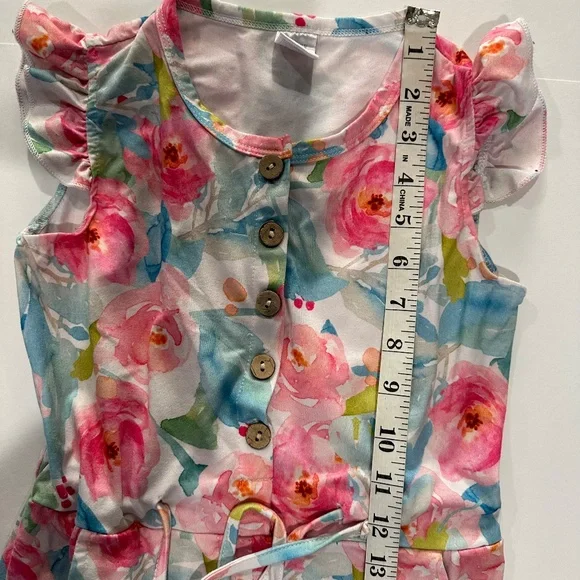 Floral Multicolor‎ Romper Size 8. - Picture 9 of 9